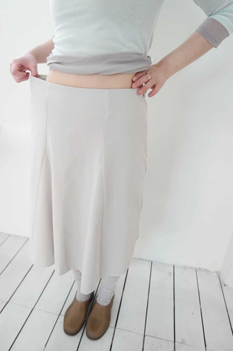 basic flare skirt (2c)