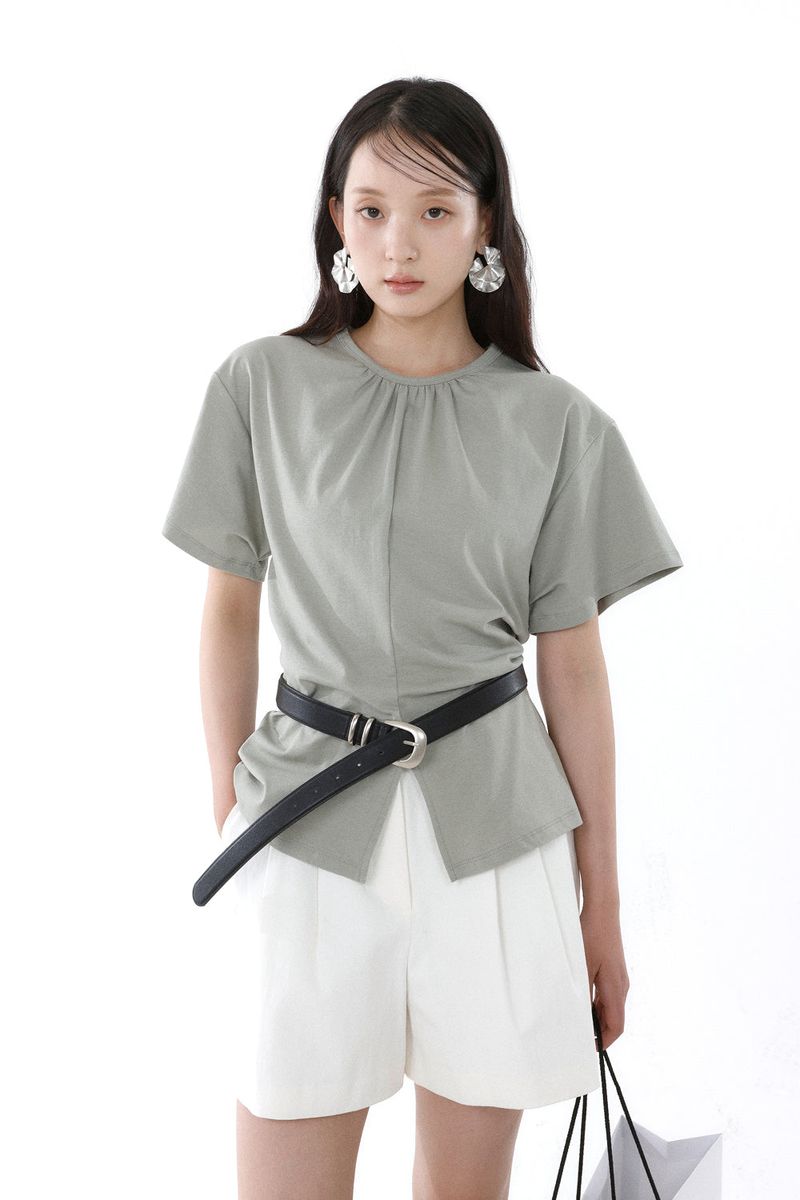 Loventina（ラヴェンティナ）の「SHIRRED ROUND TOP_SMOKE GREEN（Tops）」