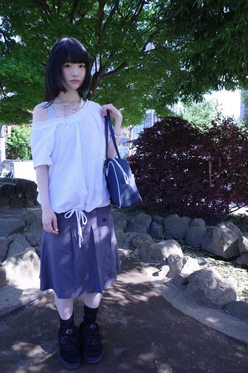 ビッグドット アンバル オフ tee