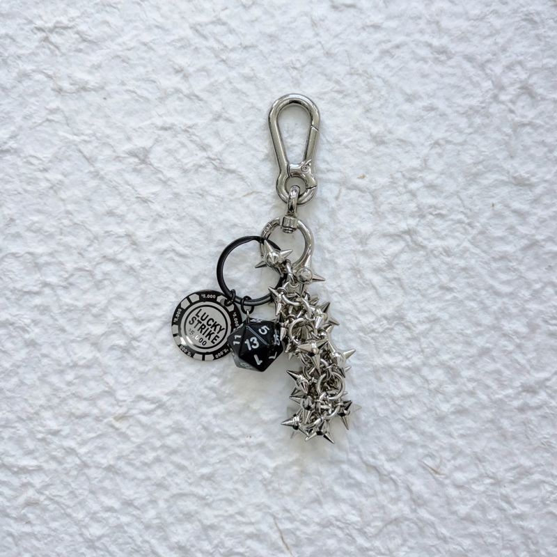 FADE MEET（フェードミート）の「Spike Dice Key Charm（Others）」