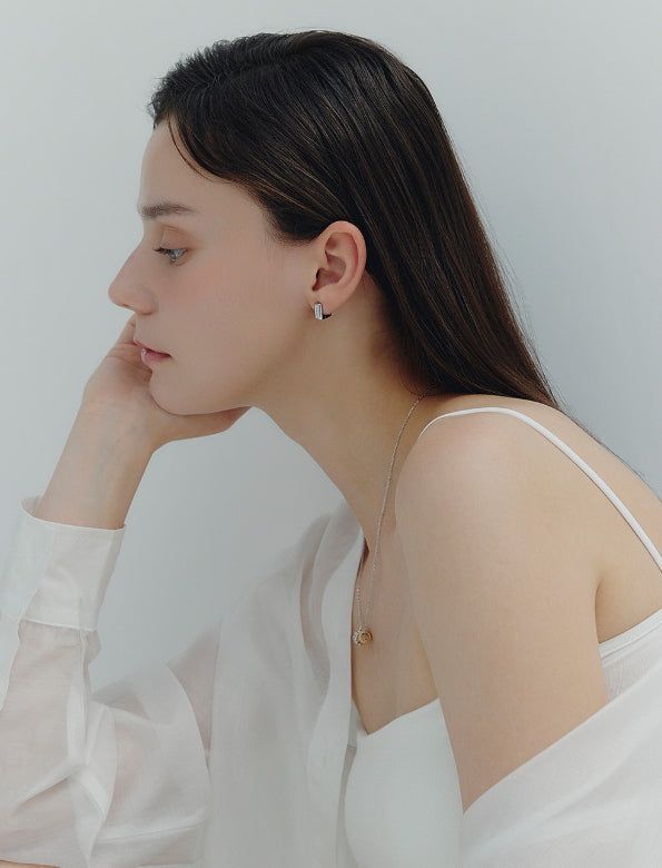 hyeres lor（イエール・ロール）の「26SS★ Volume Square (W) One-Touch Earrings（Accessories）」