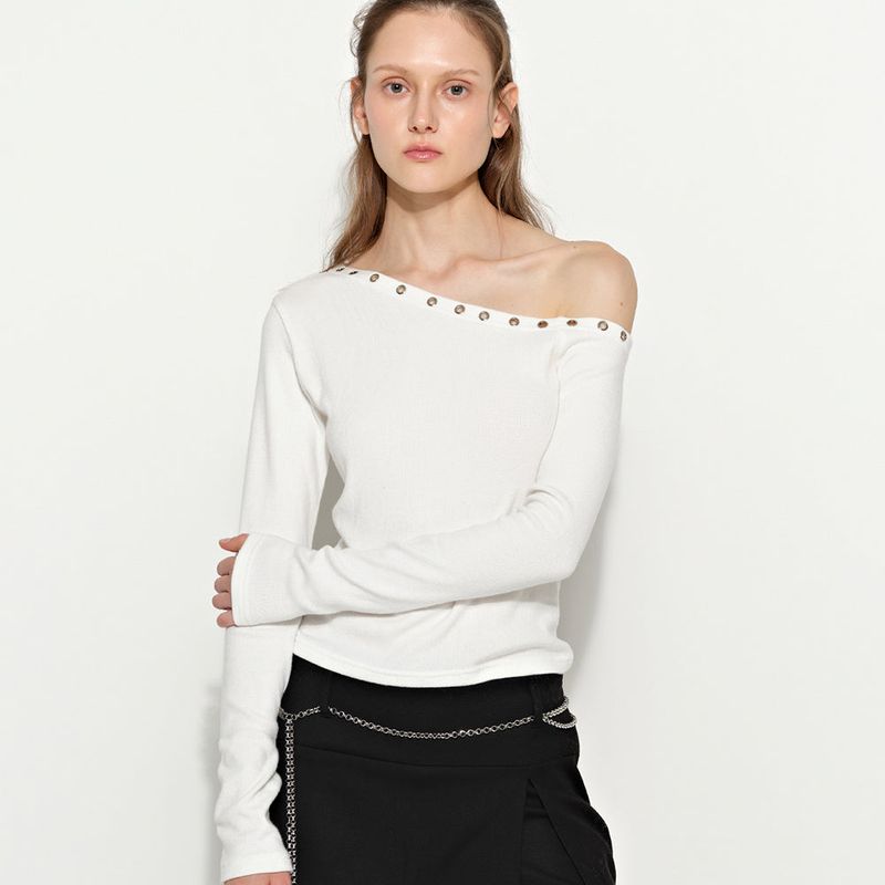 Brighten（ブライトン）の「Studded Off-Shoulder White（Tops）」