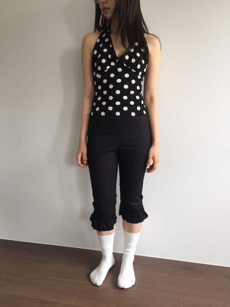 Frilled hem capri pants (1color)