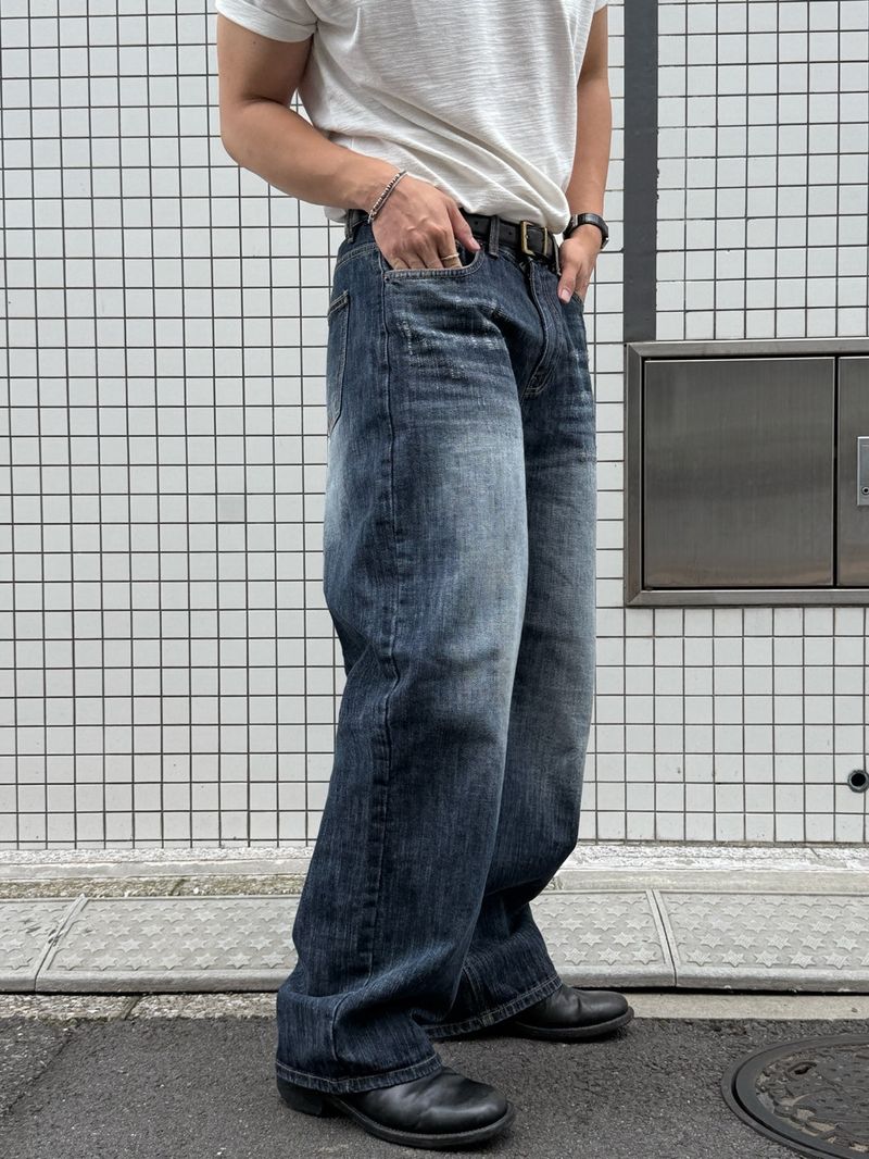ダメージストレートデニムパンツ