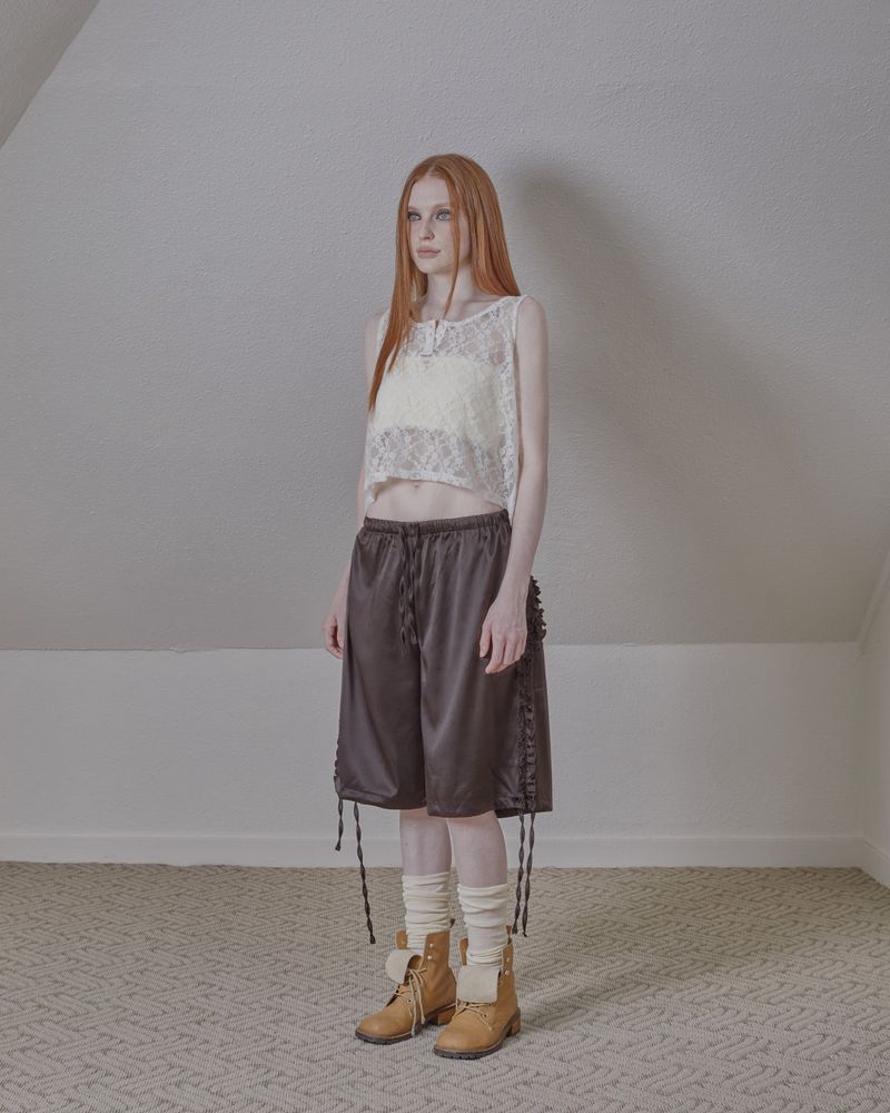 satin ruffle track pants / brown