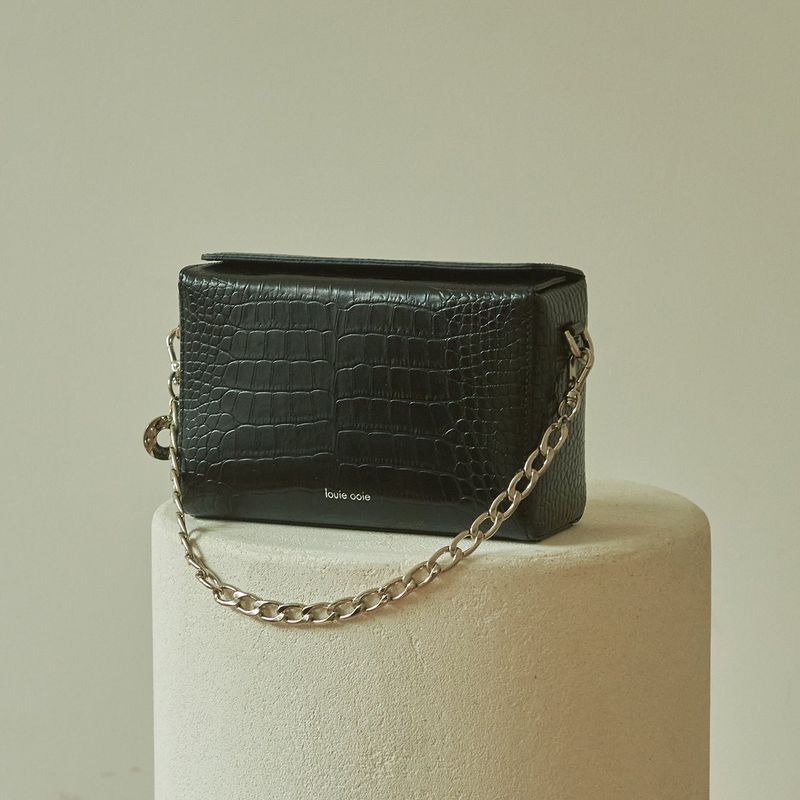 chain hand strap - silver
