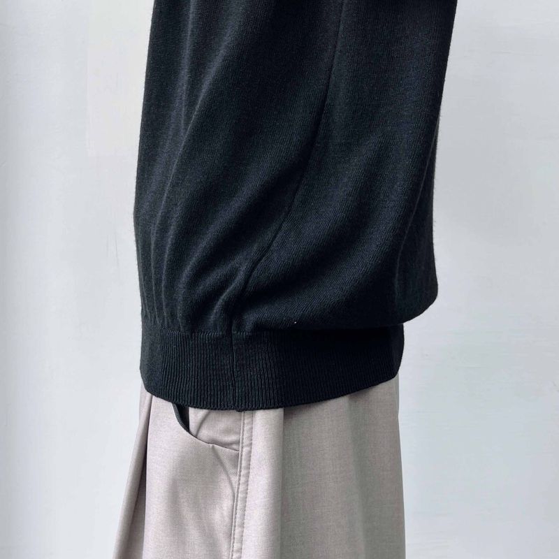 Tonal Trim Knit Top
