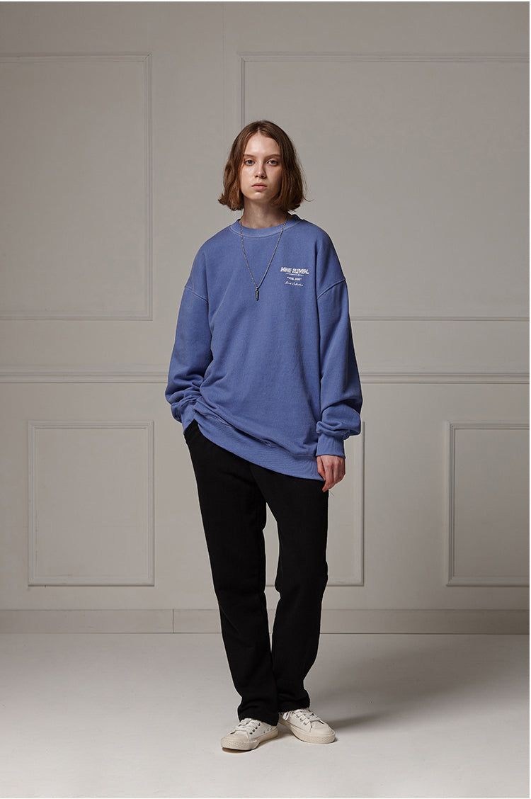 Pigment washed crewneck