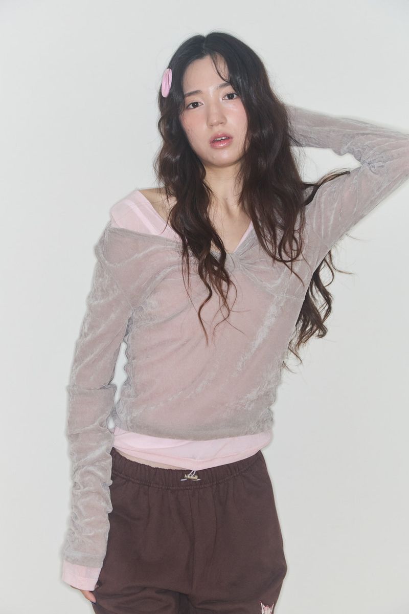 SHERRY RIBBON VELVET TOP (GREY)