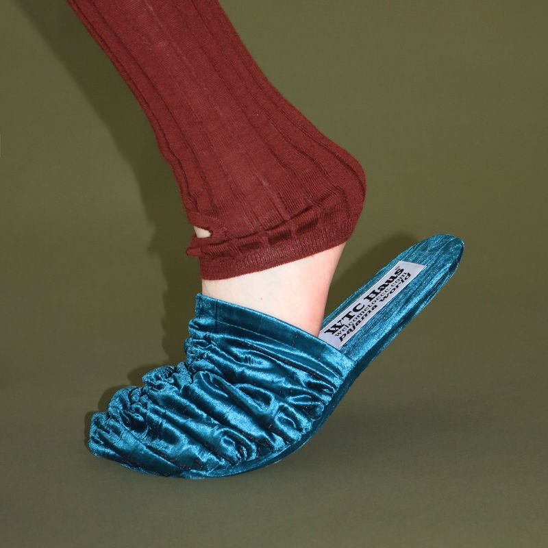 Croa Shoes (sapphire) Room Shoes