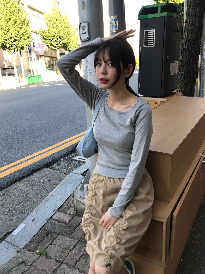 Daylight u-neck slim t