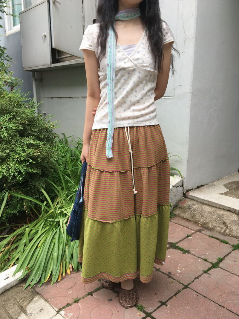 ownmind（オウンマインド）の「Floral V-Neck Tee（Tops）」