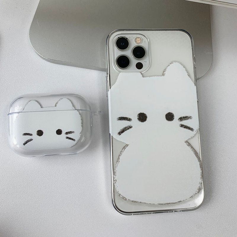 withsome（ウィズサム）の「スケッチサムキャットホワイトエアポッズケース（スマホグッズ/小物）」