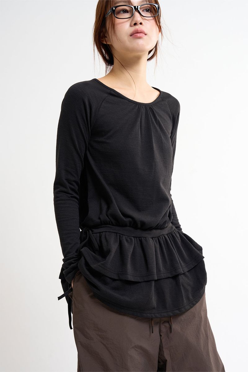 Raucohouse(ラウコハウス)の「Frill tie waist blouse top(Tops)」
