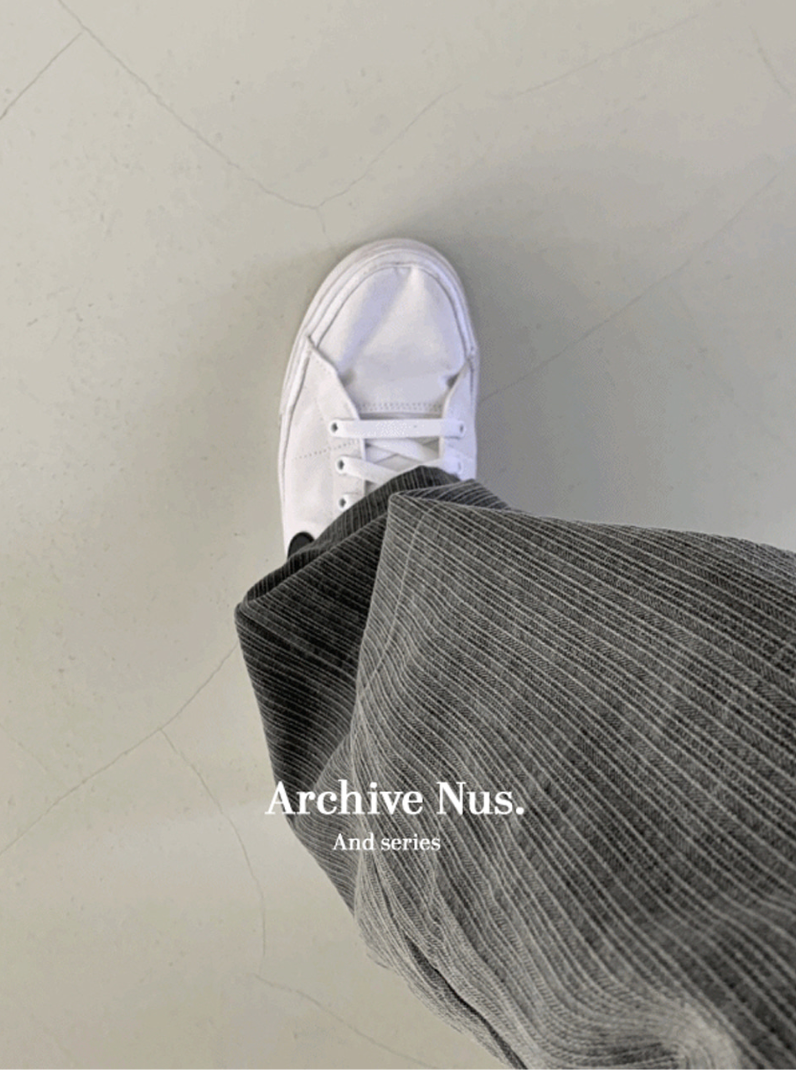 Nus. MUE Wide Denim Pants
