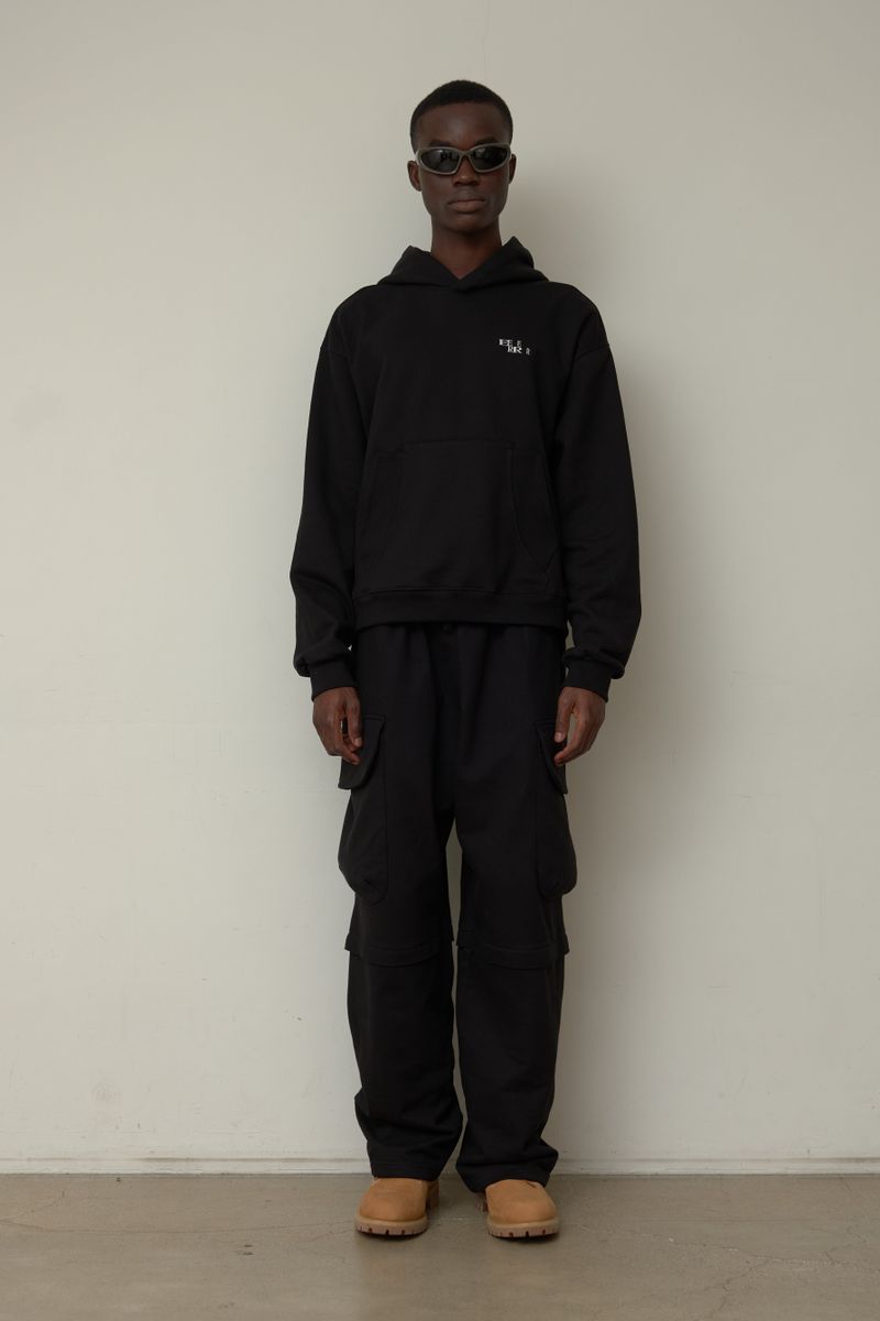 EEERRR Basic logo needlework hoodie (Black)