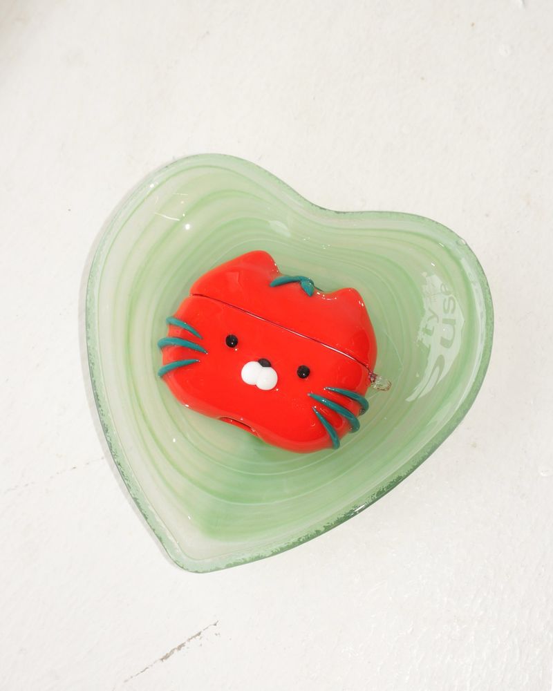 【MADE】 TOMATO CAT Airpods Case