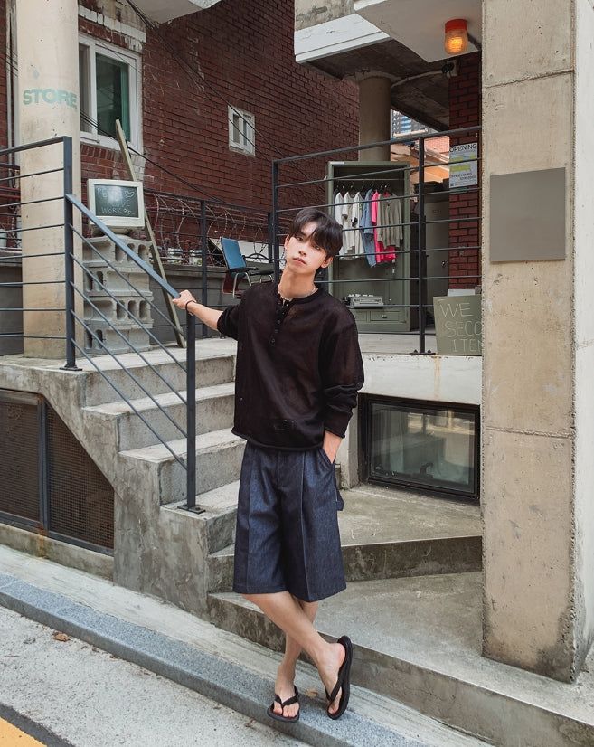 Duns One-Pleat Wide Bermuda Pants