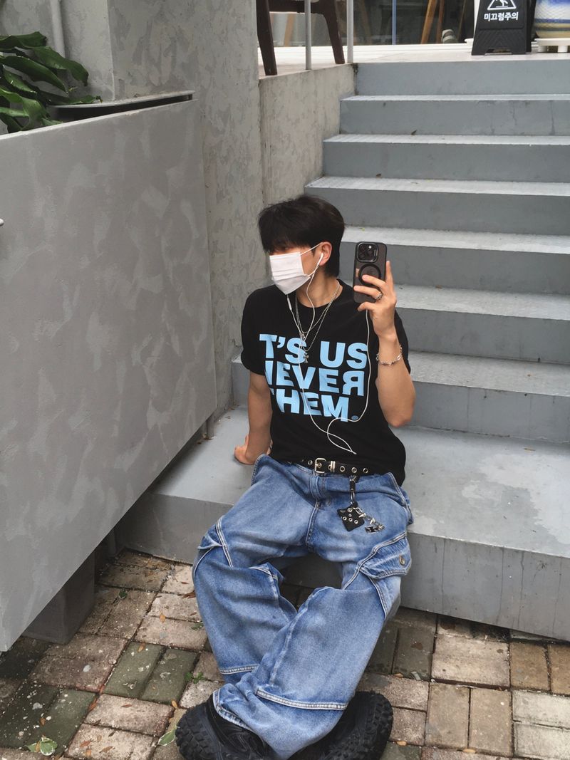 Skelader cargo denim pants (light blue)