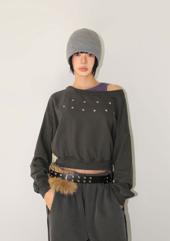 AAKE(アケ)の「STARBOLT OFF-SHOULDER SWEAT(Tops)」