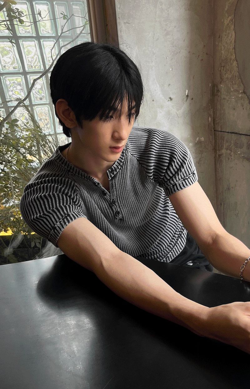 Faded Rib Henley Muscle Tee