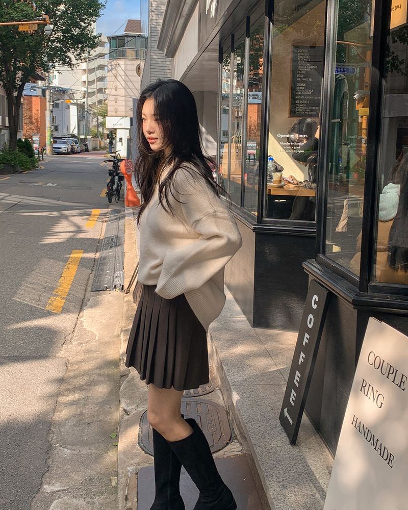 Tena pleated mini skirt (with inner pants)
