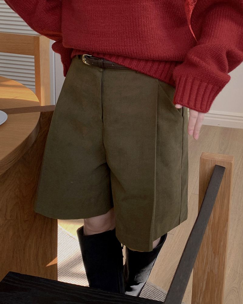Henne Bermuda Pants & Belt Set