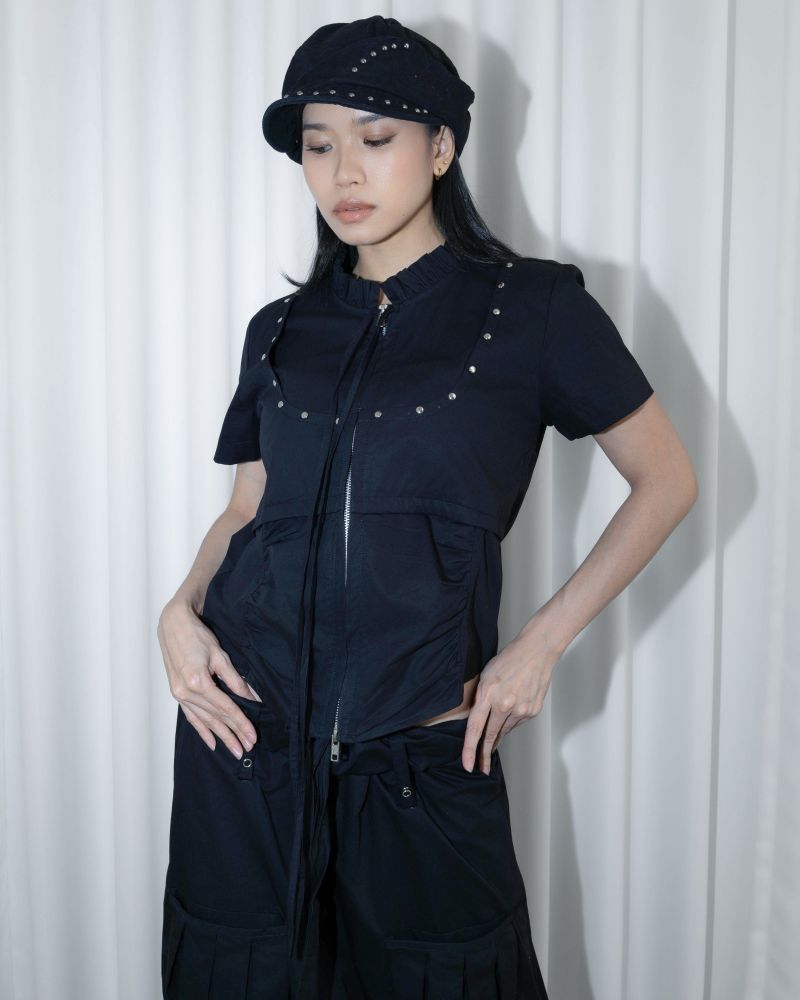 catha（カタ）の「Blade Ruffle Stud Top（Tops）」