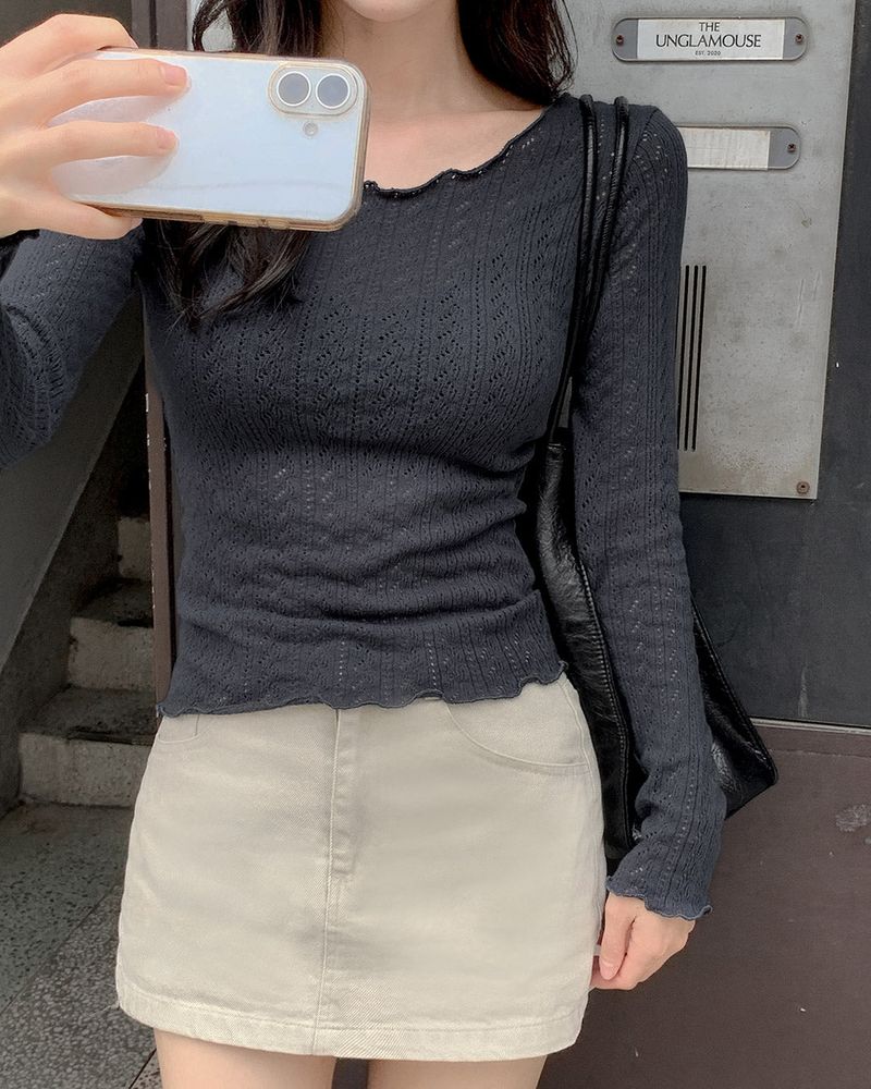 Loki wave punched knit