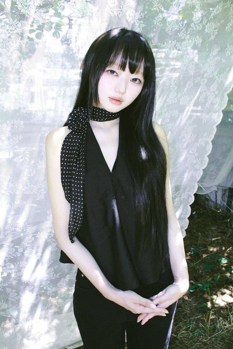 RIBBON HALTER PEPLUM TOP BLACK
