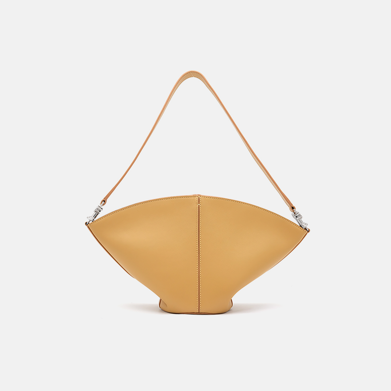 A.Cloud（エークラウド）の「Fan Bag（Bags）」