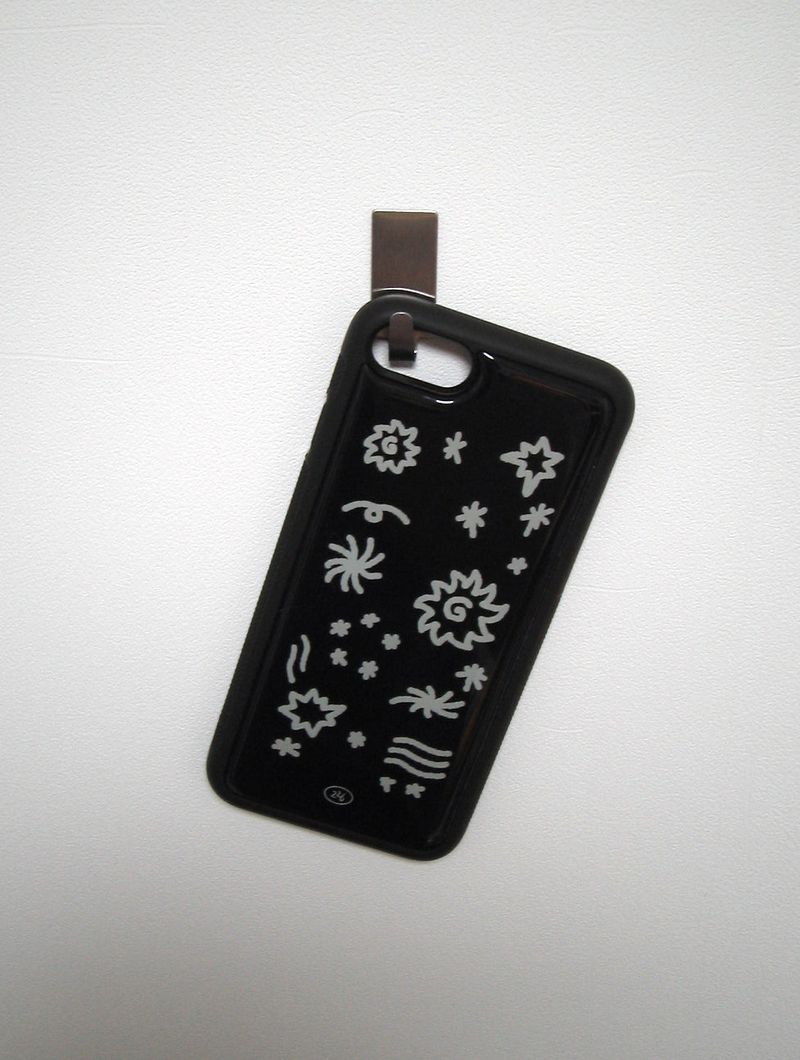 226STUDIO（226スタジオ）の「black space epoxy phone case（Smartphone Accessories）」