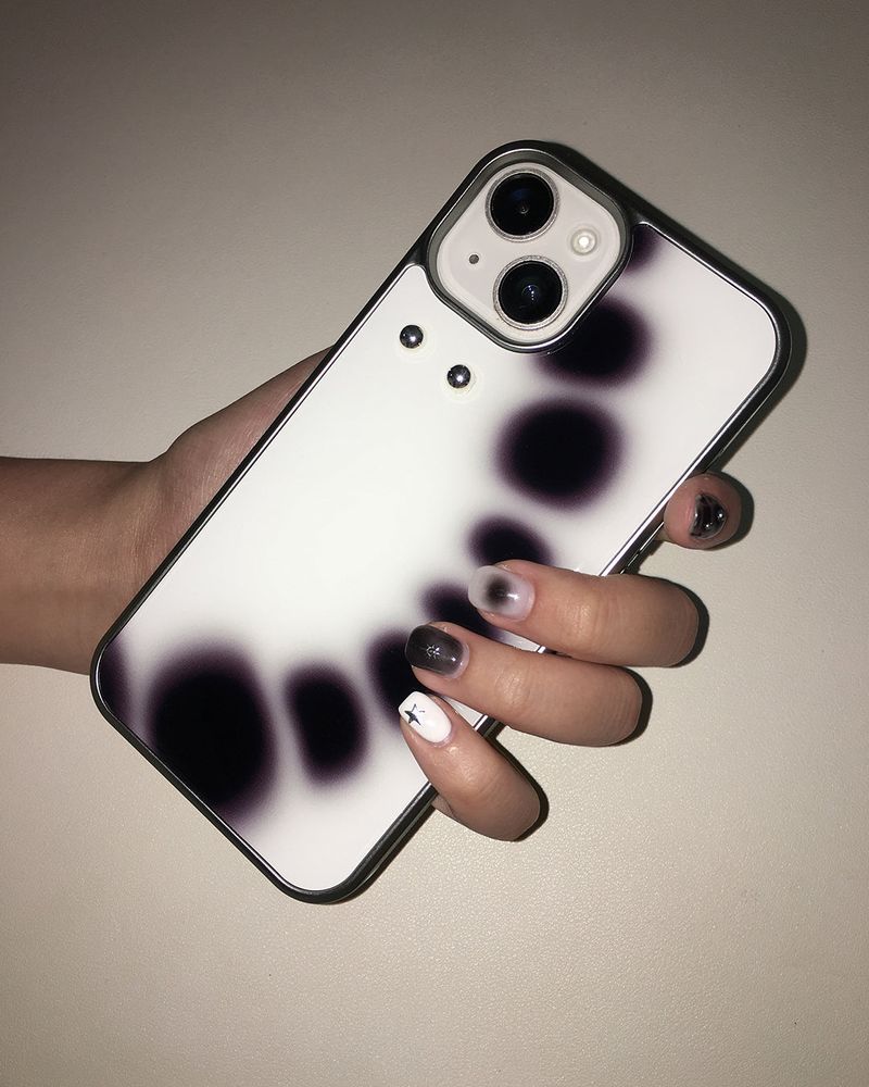 [MADE] Piercing phone case_White