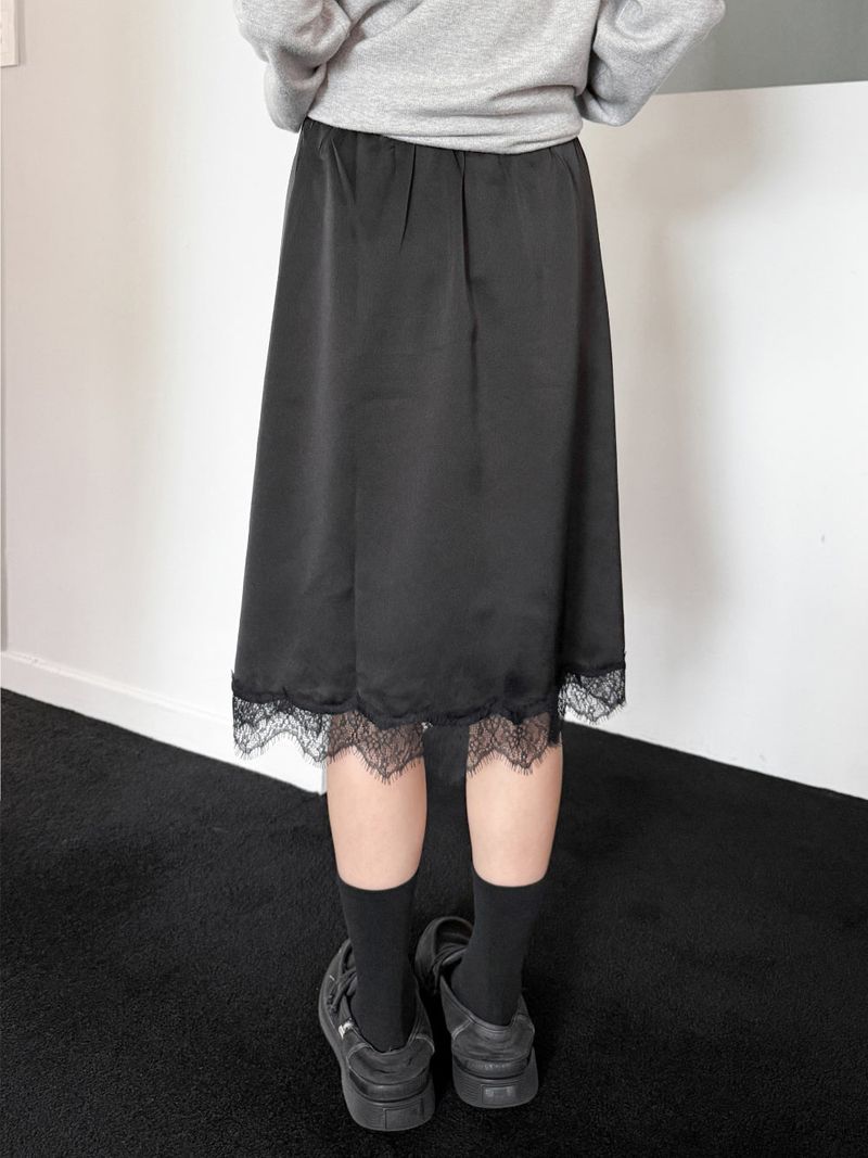 LACE LAYERED SKIRT