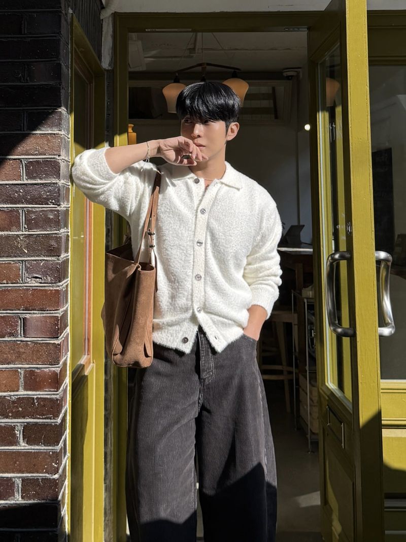 Soft corduroy bio-pants