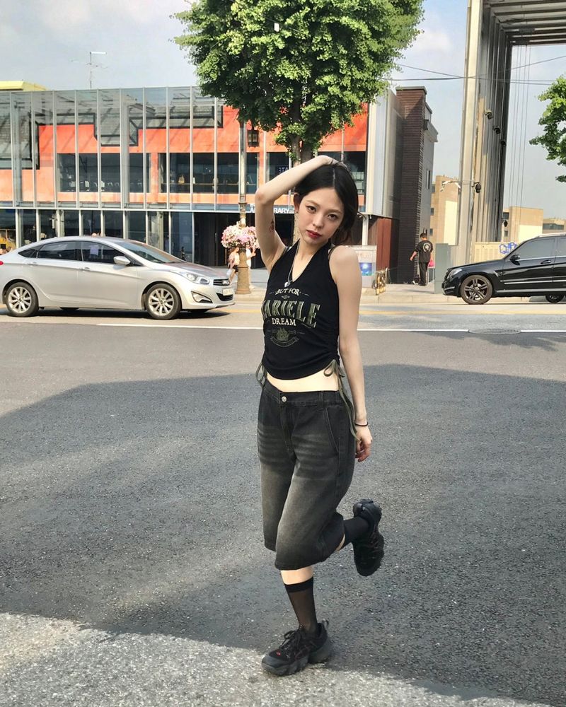 Nara sleeveless