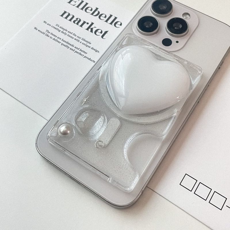 [made]twinkle heart magsafe card wallet
