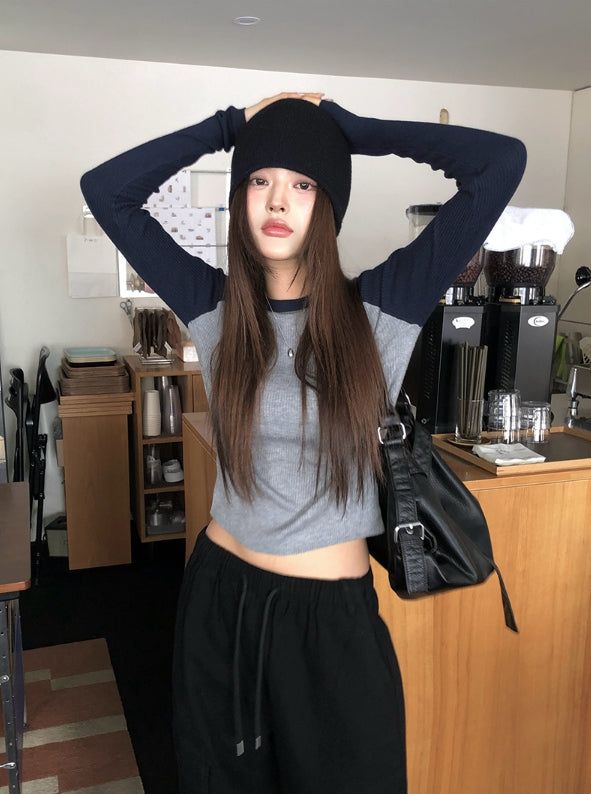 anyonemore（エニーワンモアー）の「Dutz Raglan Color Matching Slim Fit Long Sleeve Knit（Tops）」