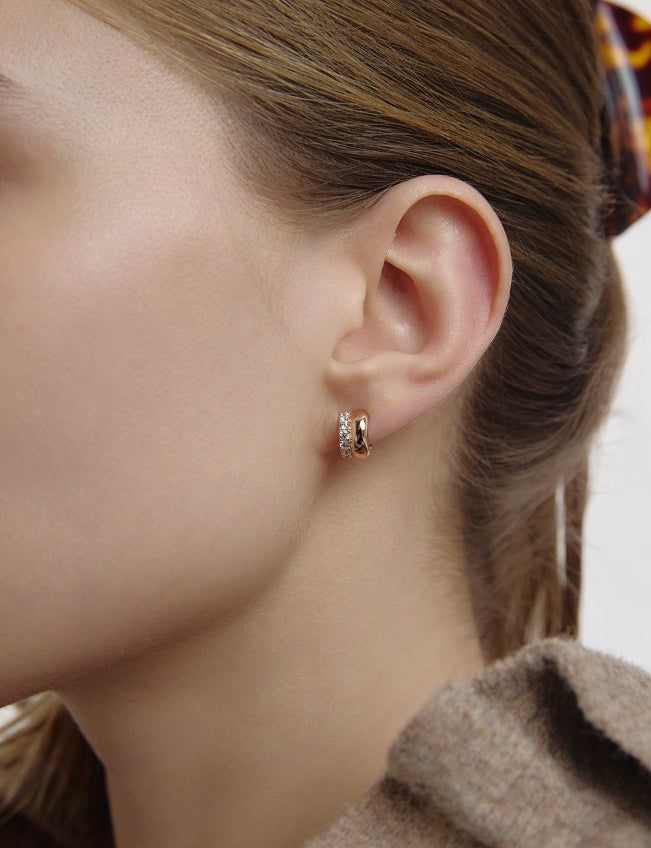 hyeres lor（イエール・ロール）の「26SS★ Champagne Full Moon Silver Duo Shine Earrings S（Accessories）」