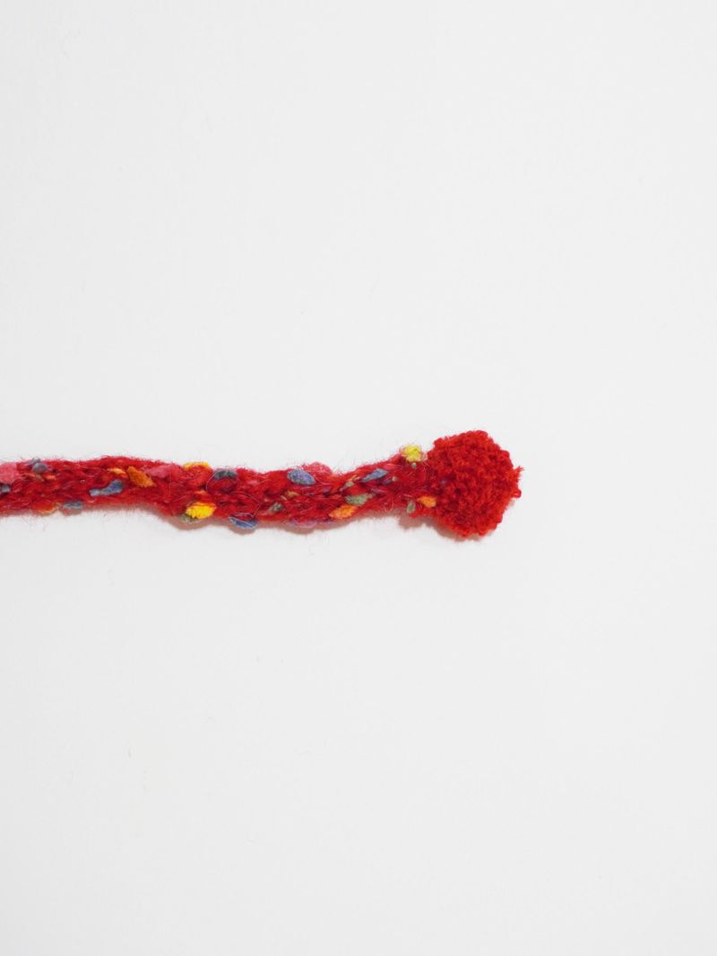 Keyring Acc 'Red Candy Muffler'