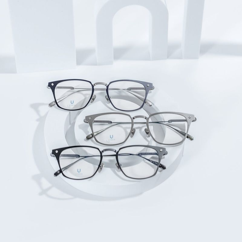 Knouun Square titanium glasses CODE. 104. A Black N Gray