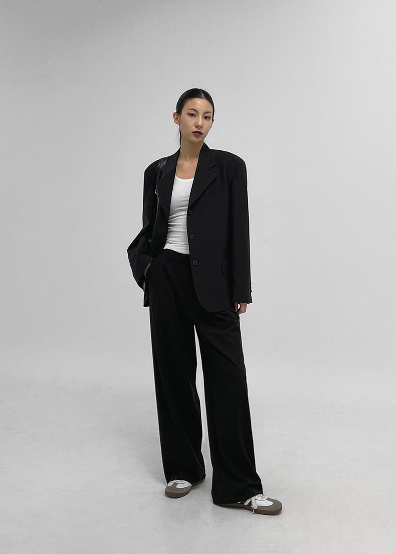[MADE] Baella Two-Tuck Slacks
