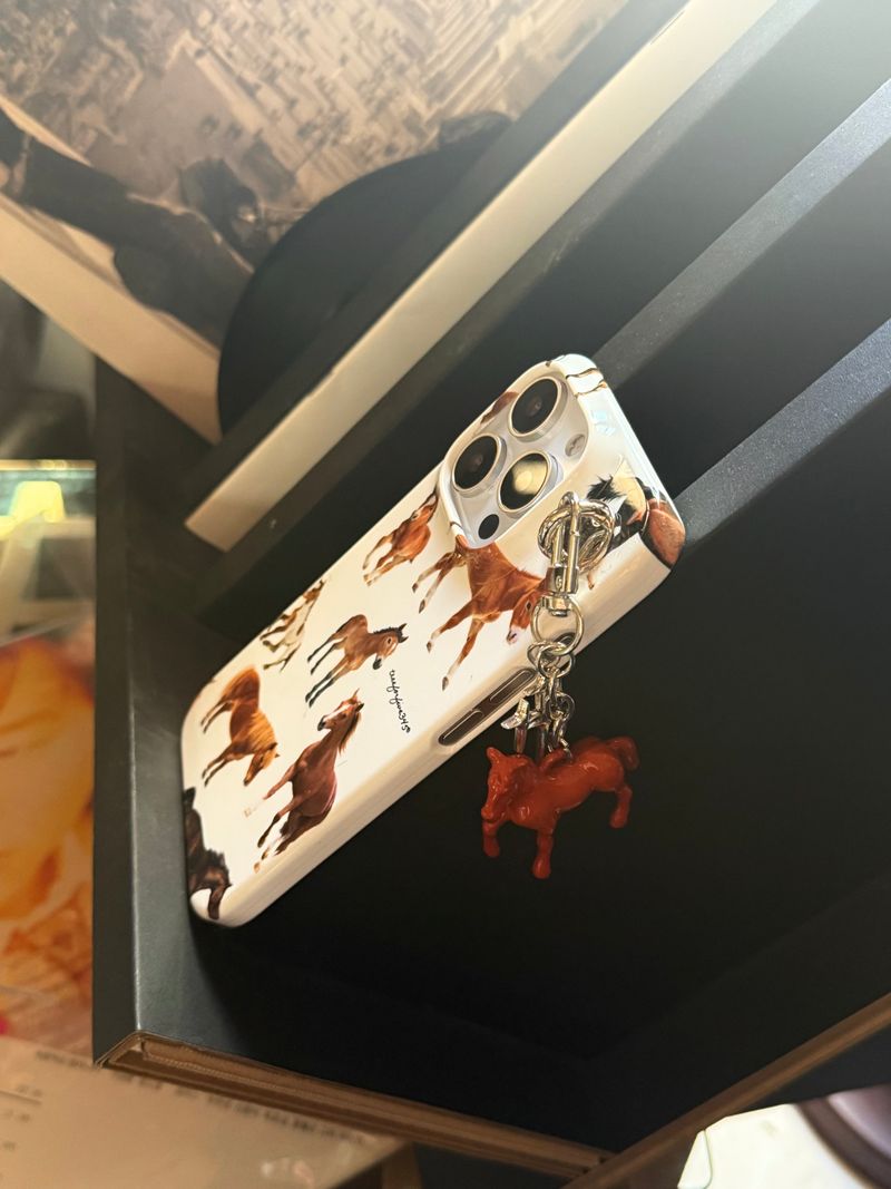HORSE FIGURE KEYRING / TREEFORFIVE345