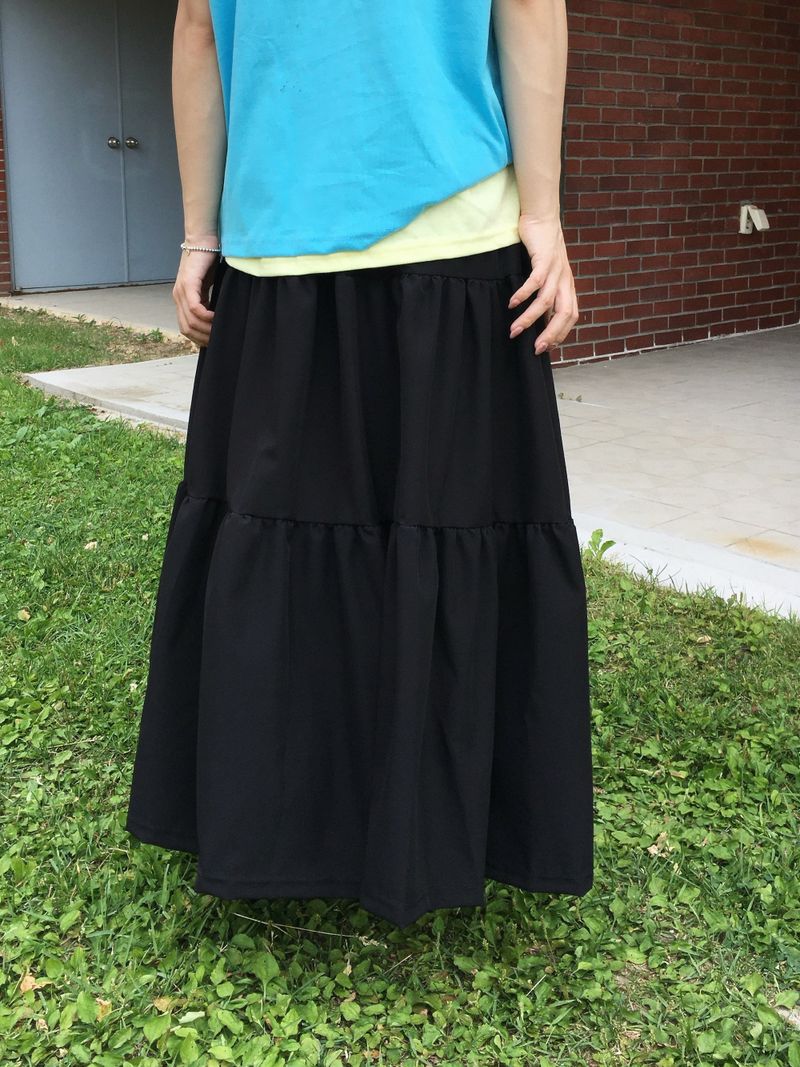 Flora Triple-Ruffle Long Skirt (2 Colors)