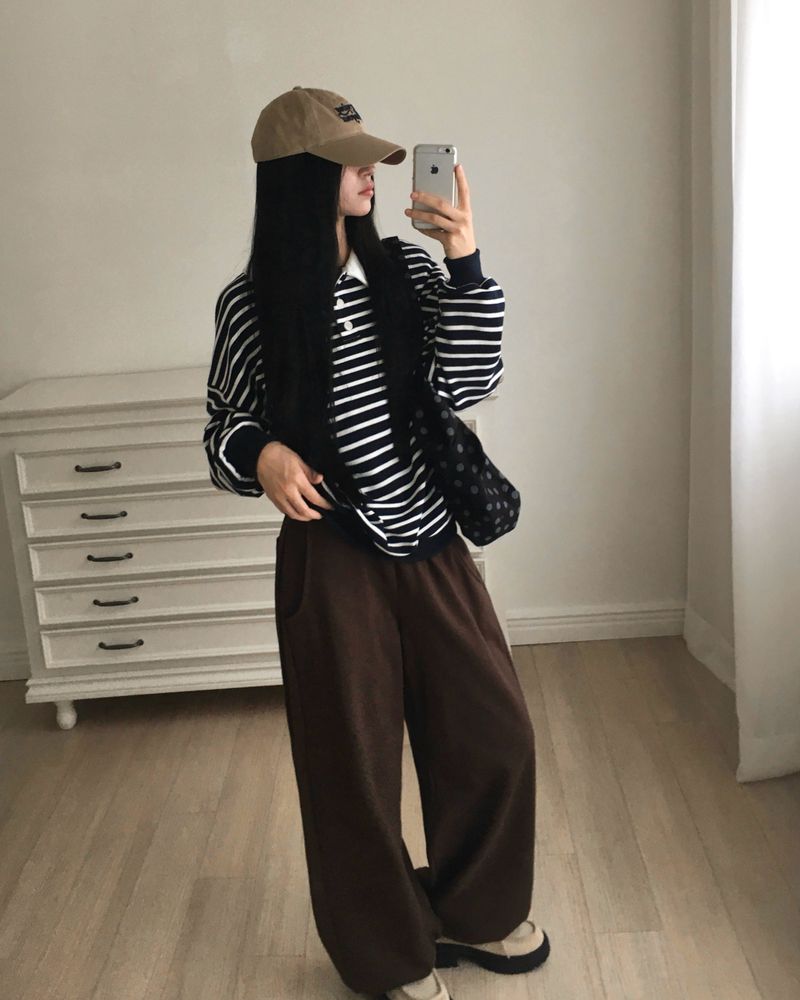 [ORIGINAL] Navel Stripe Collar Sweatshirt