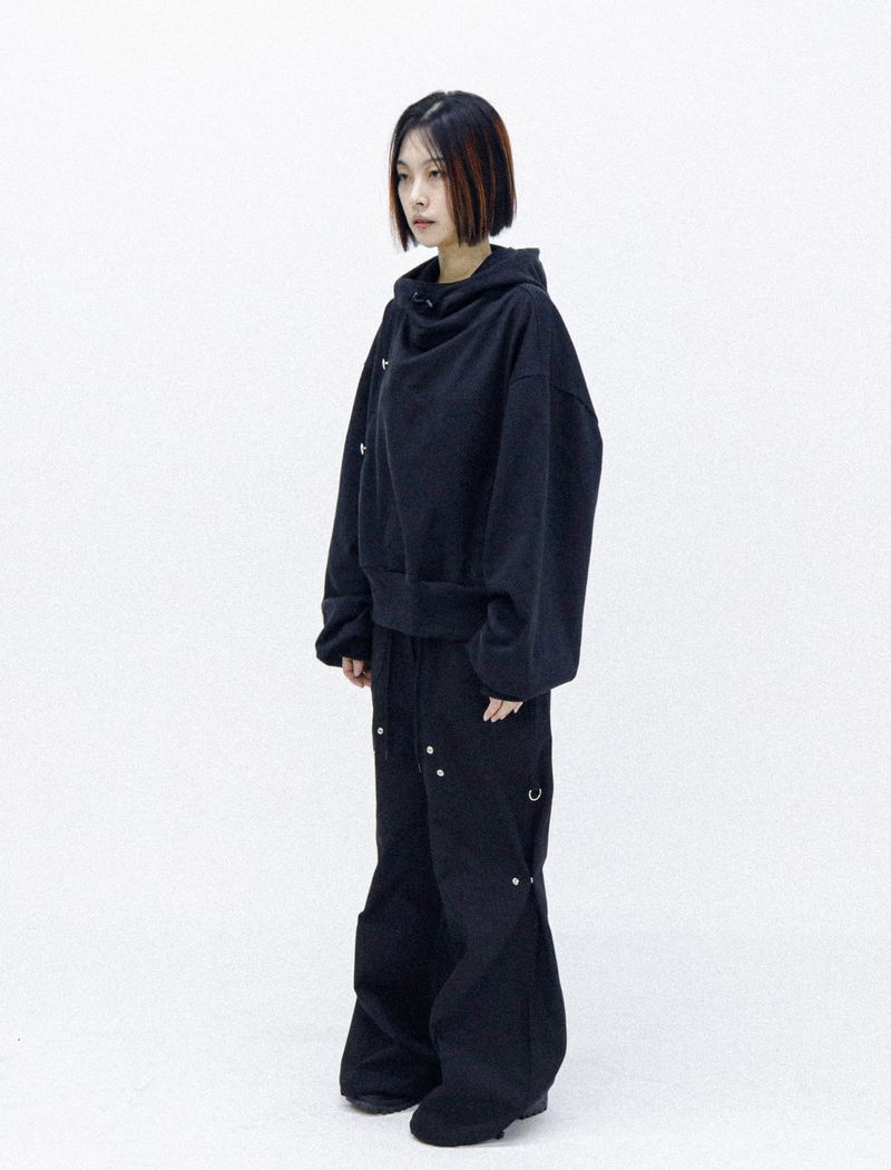 JUNK PARK（ジュンパーク）の「HIGH NECK CROP HOODIE [UNISEX]（Tops）」