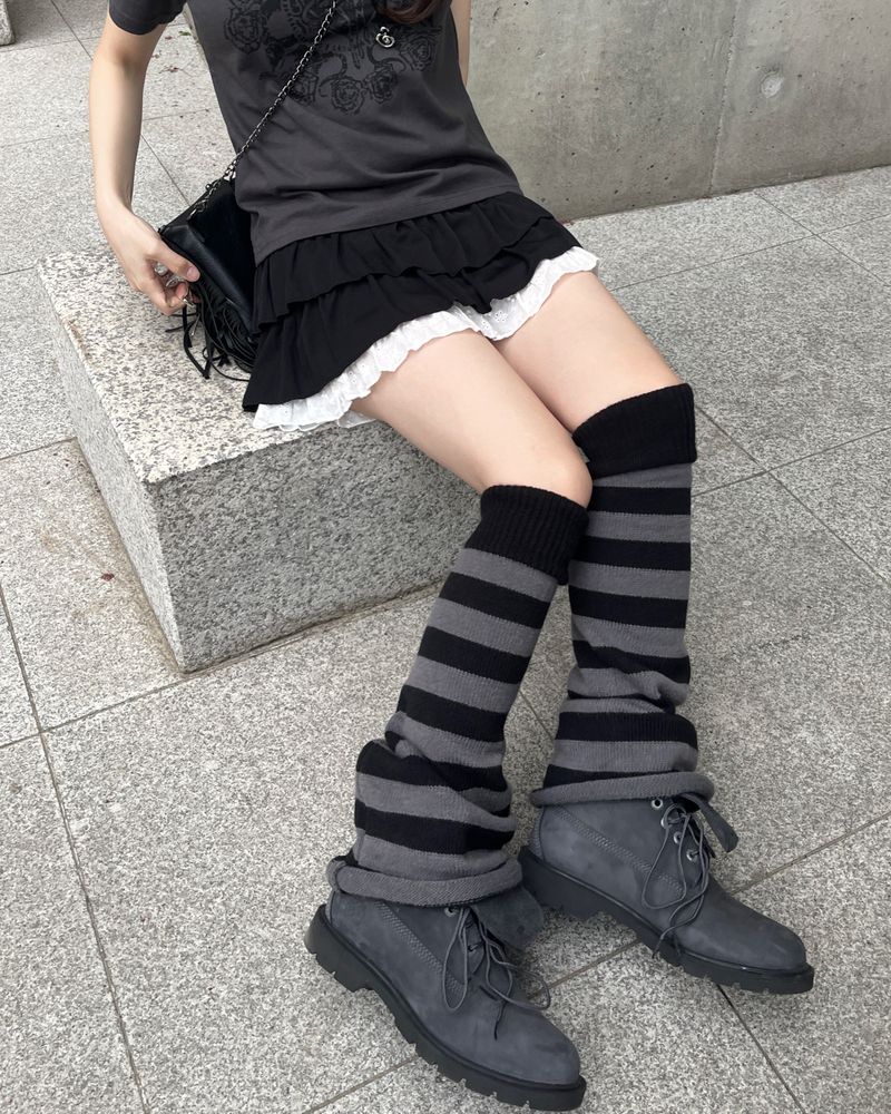 Stripe leg warmer
