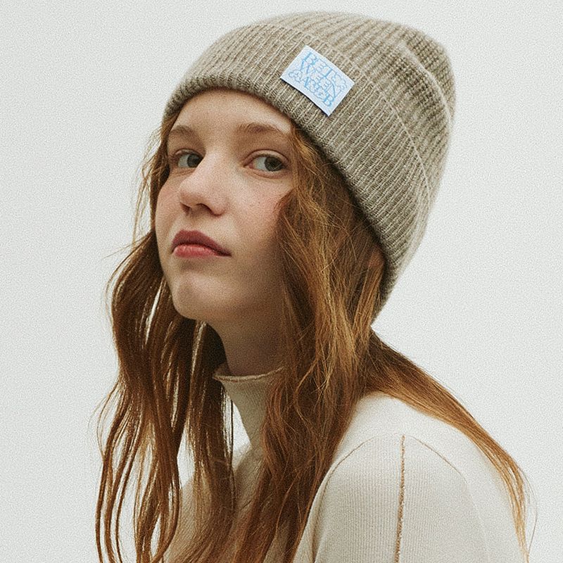 Between A and B(ビットウィーンエーアンドビー)の「BUBBLE LABEL CASHMERE WOOL BLENDED BEANIE_MOCHA(Hats)」
