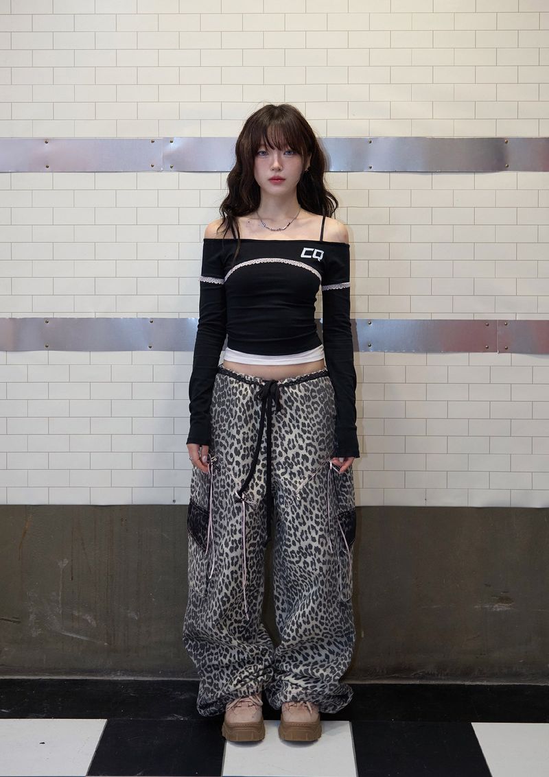 leopard lace cargo pt - black