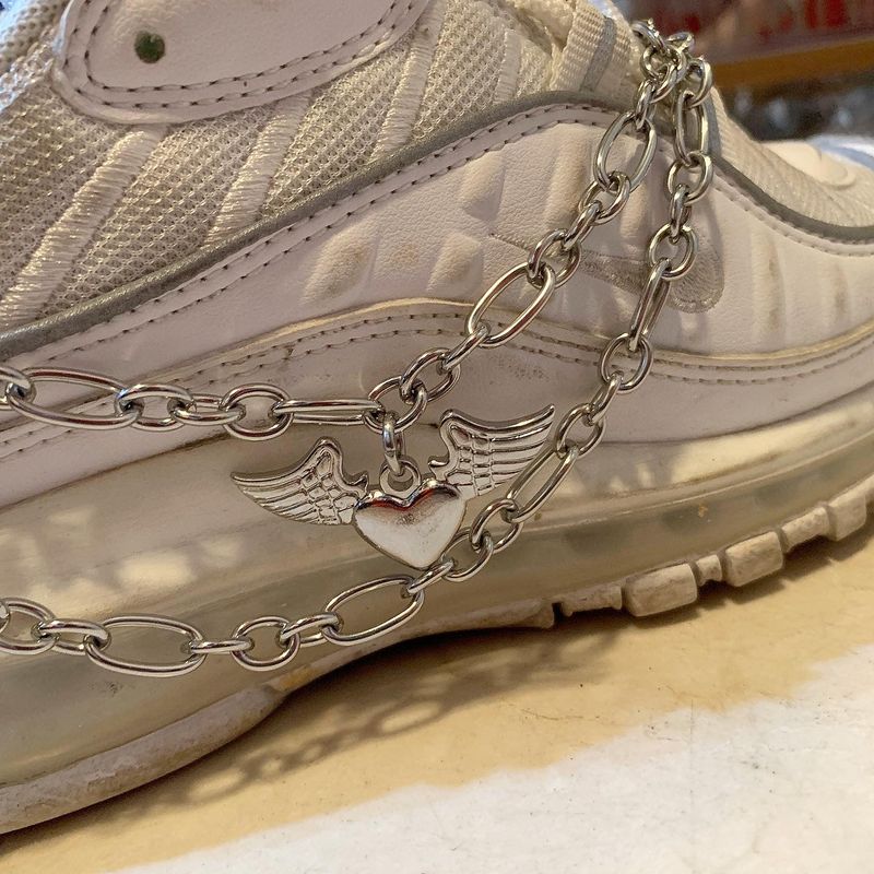Trigger Bang Shoes chain